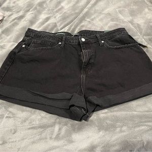 Black jean shorts NWT